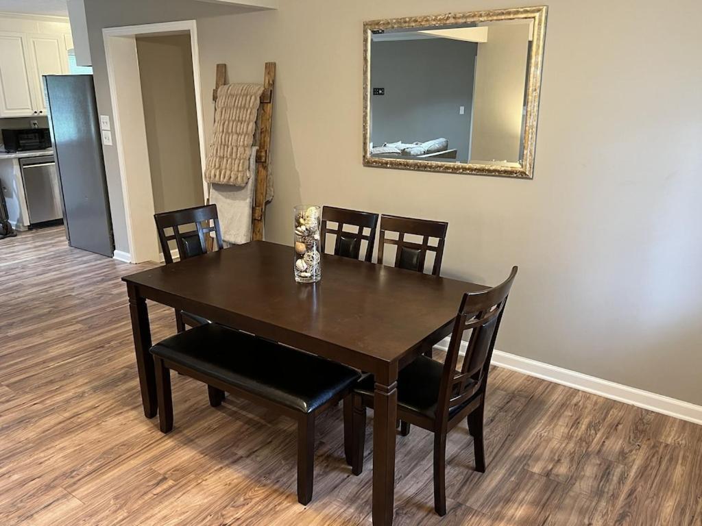 Spacious 3 Bedroom Home Near Amphitheater/Baseball/Shopping And Much More パール エクステリア 写真